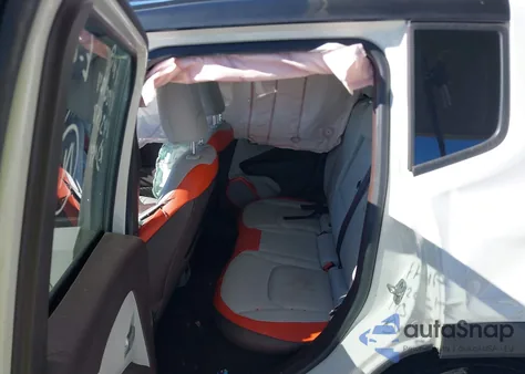 2017 Jeep Renegade Limited Fwd из США, поврежденный, VIN ZACCJADB4HPG08511